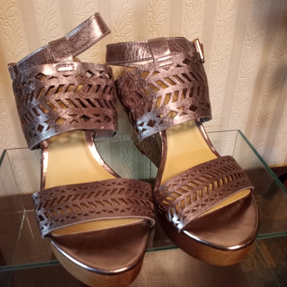 Lauren Ralph Lauren Georgina Espadrille Gold Wedge Leather Sandals Size 8.5 - Picture 2 of 12